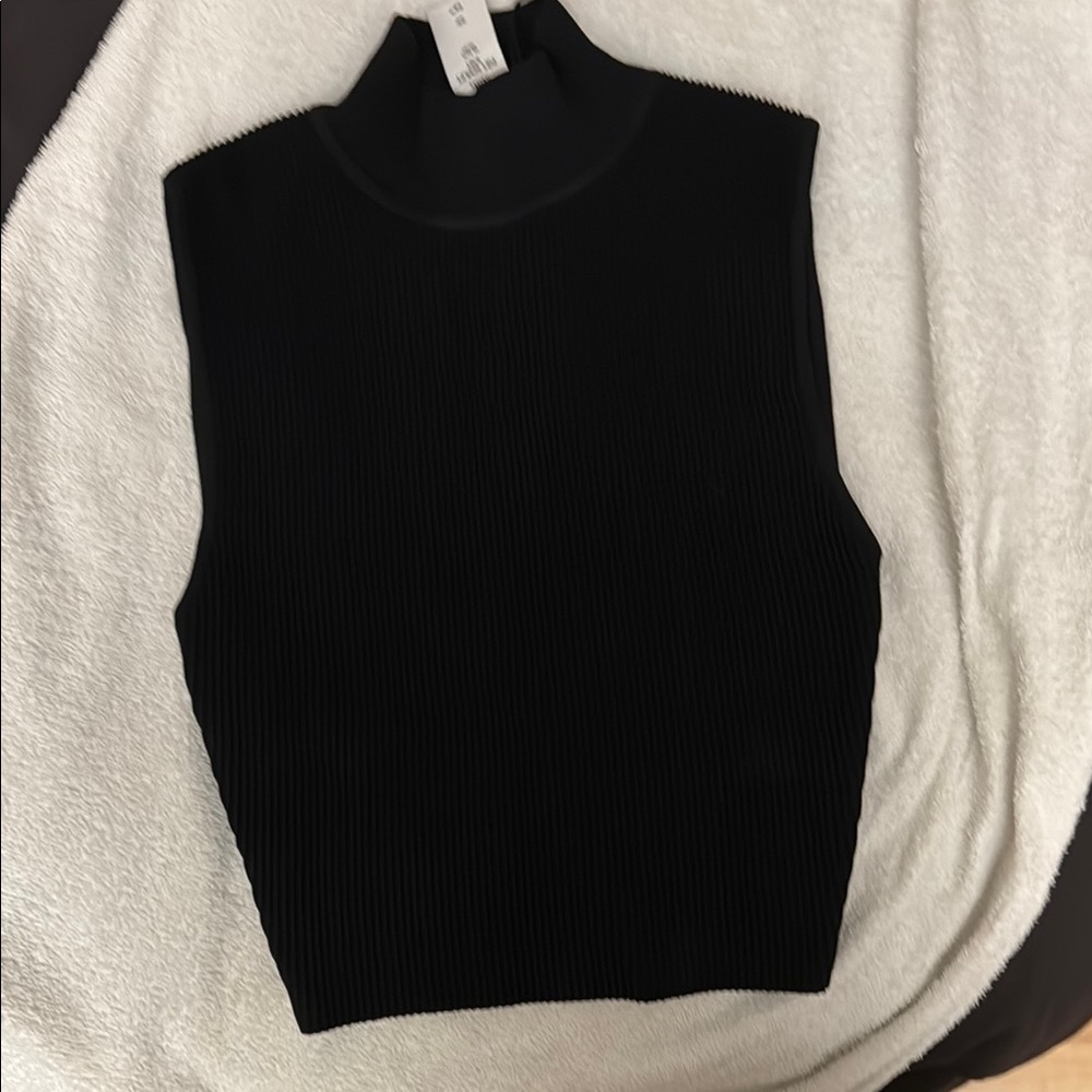 Black Sleeveless Ribbed Top